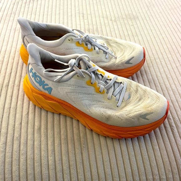 HOKA ONE ONE ARAHI 6 Sunlit Orange Creamsicle White - Picture 6 of 10